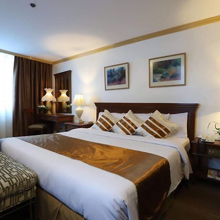 Tiara Oriental Hotel Makati City Екстериор снимка