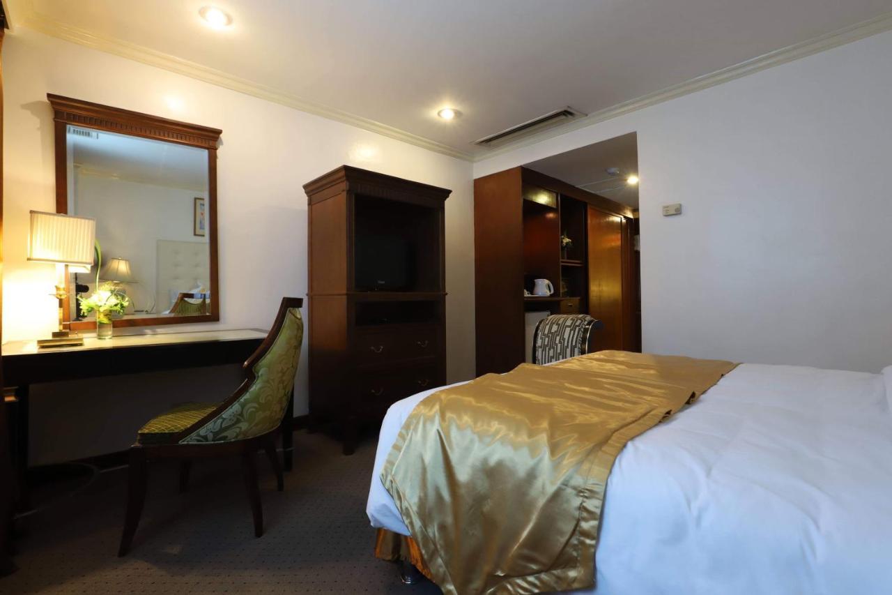Tiara Oriental Hotel Makati City Екстериор снимка